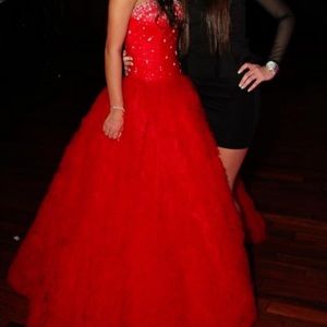 Beautiful Red Sweet 16/Prom Dress